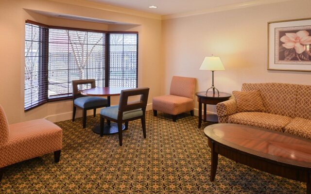 Staybridge Suites Indianapolis-Airport by IHG