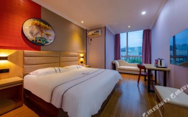 Home Inn Pebble Hotel (Changzhou University City)
