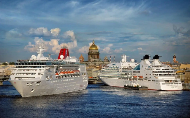 Апартаменты на набережной Лейтенанта Шмидта