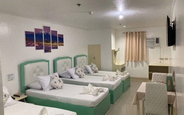 Demiren Hotel and Restaurant