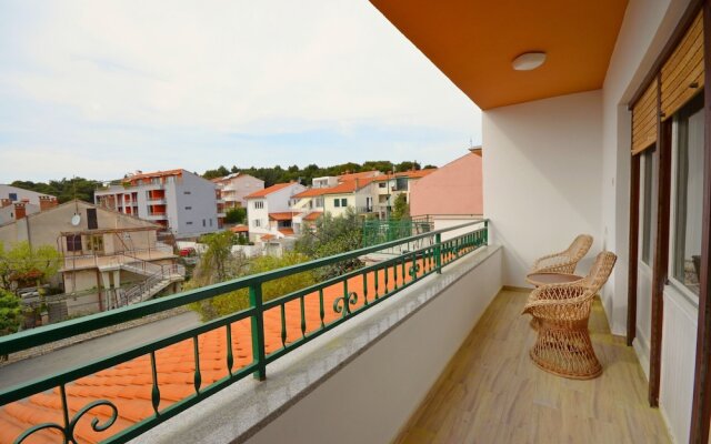 Apartments Mare