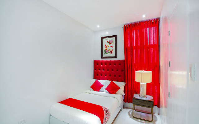 OYO 504 Casa Mia Hotel Suites Residence