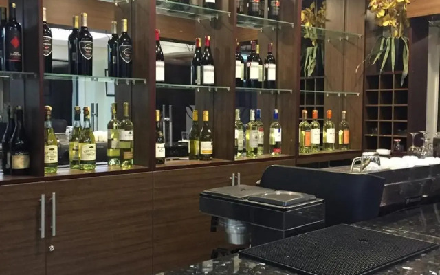 The Landmark Suites Westlands, Nairobi- Next to Westgate Mall