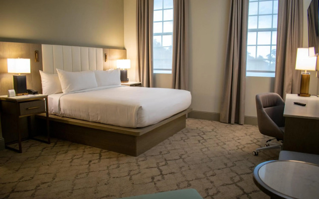 Centennial Plaza Resort Gulfport