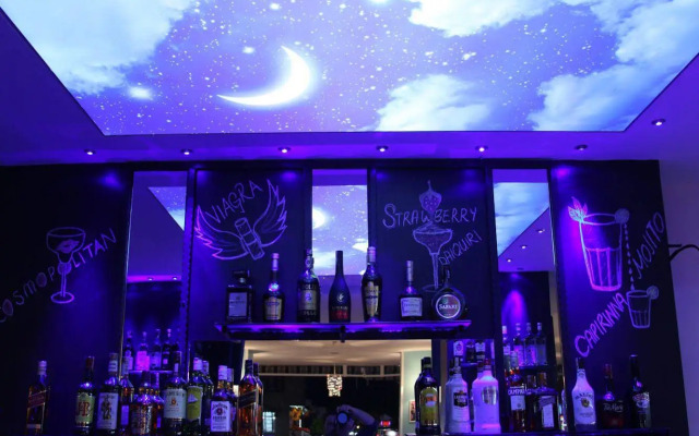 Avlion Hotel