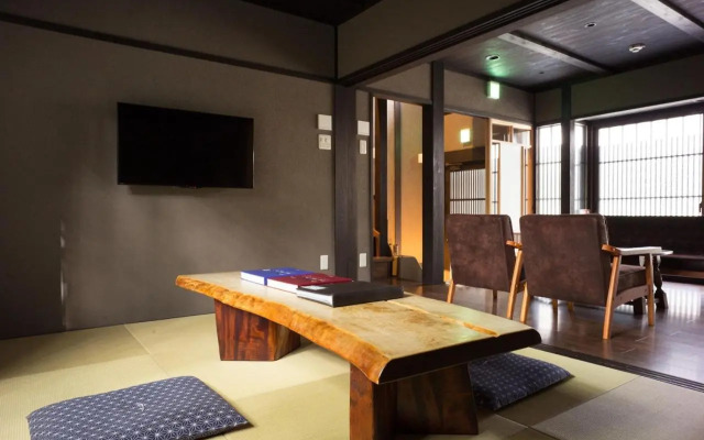 Reikaku Yasaka