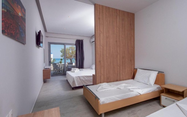Stegna Beach Premium