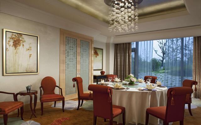 Fairmont Yangcheng Lake