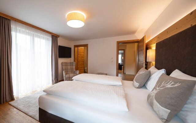 Lakeside-Luxury Apartments