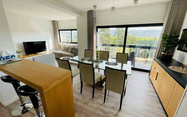 GuestReady - Top View Apt at Historical Center