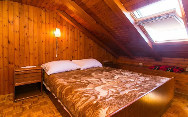 Apartment Bor