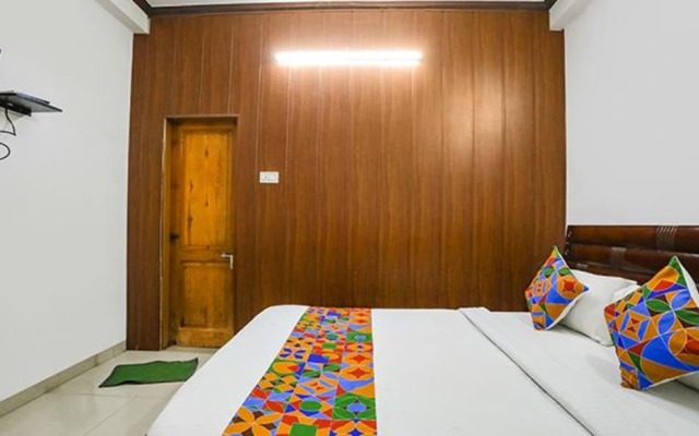 Fabhotel Lotus Inn