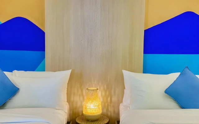 The Henry Resort Taramindu Laiya