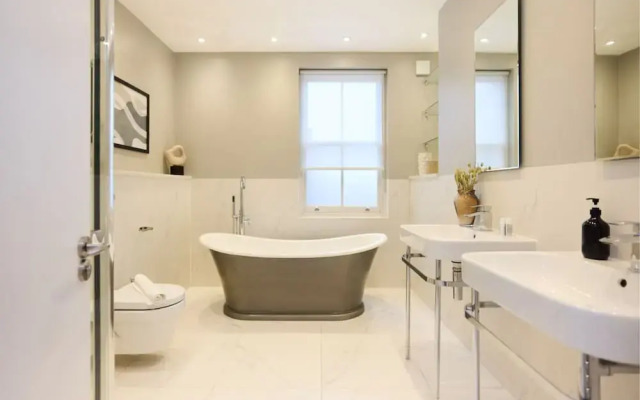 The Latimer Wonder - Stunning 5bdr House With Garden