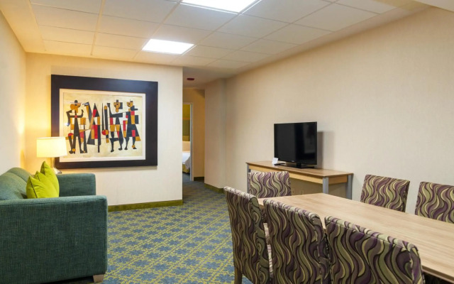 Holiday Inn Express Hotel & Suites Cuernavaca by IHG