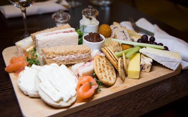 The Earl of Doncaster Hotel