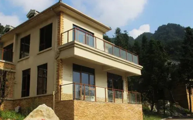 Tiantangzhai Holiday Hotel