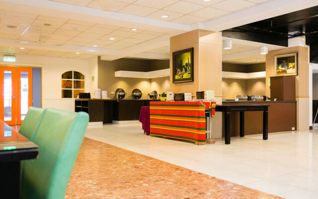 Loveme Resort