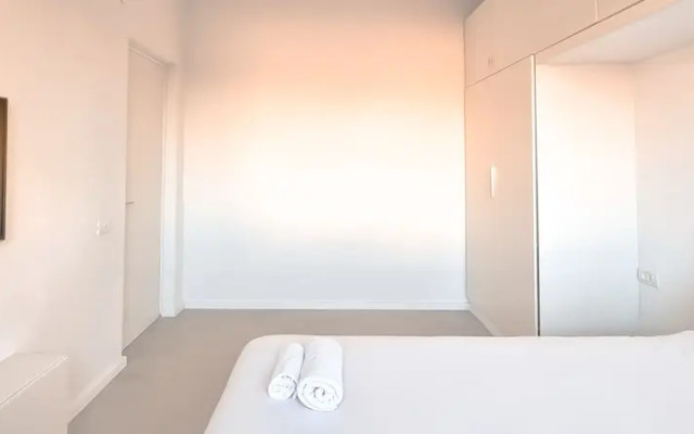 Royal Eden Apartment