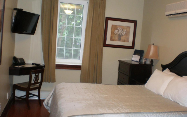 Spanish Bay Inn, CANADA