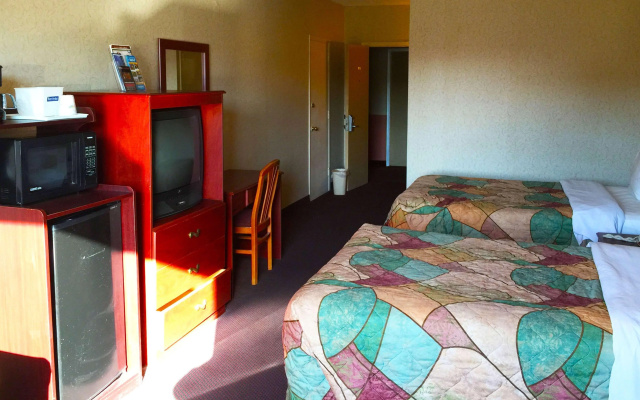 Travelodge Newark Airport