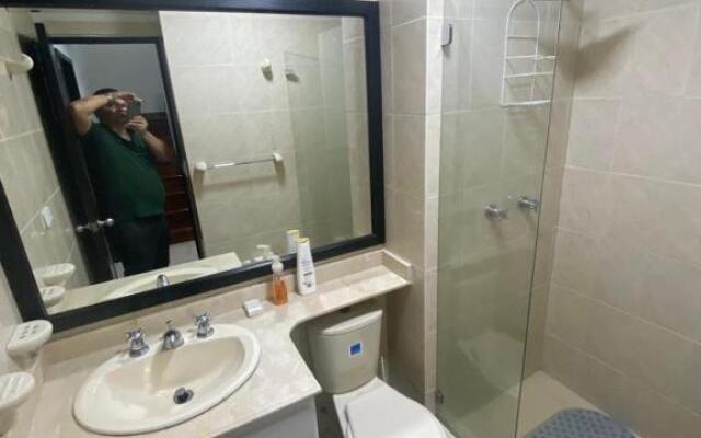 Beatiful and spacious House in Luxury Condominium