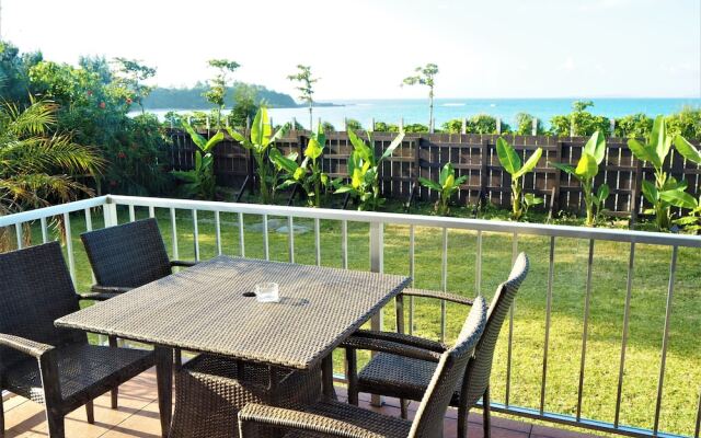 Beach Side House ONNA