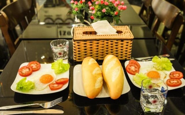 Lum Dong Tien Hotel