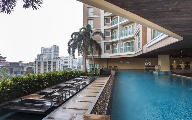 The Narathiwas Hotel & Residence Bangkok