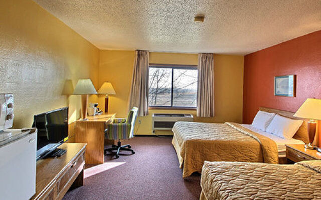 Belgium Inn & Suites