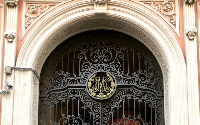 Апартаменты Emperoom Millionnaya