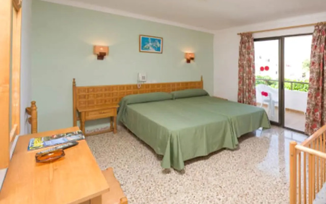 Casual Bahía Ibiza Hotel