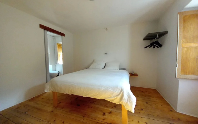 Room-"casa Coerente" Cavergno - Room #2 — 2-star hotel in Cavergno