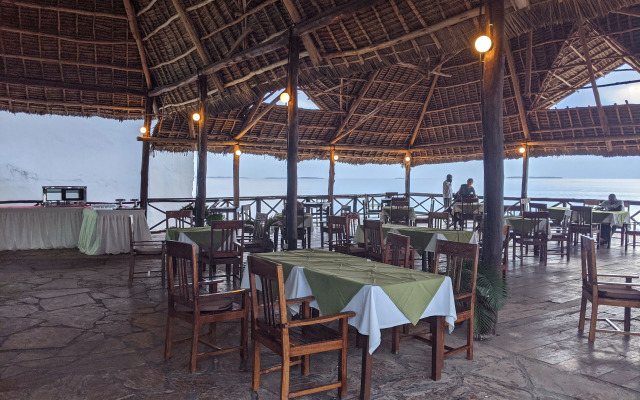 Amaan Ocean Hotel Kihinani