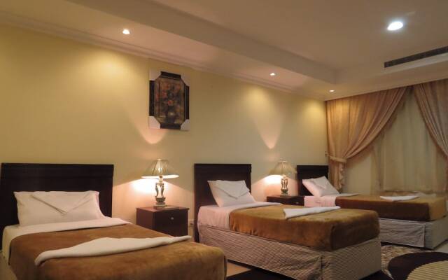 Luluat Muaz Hotel