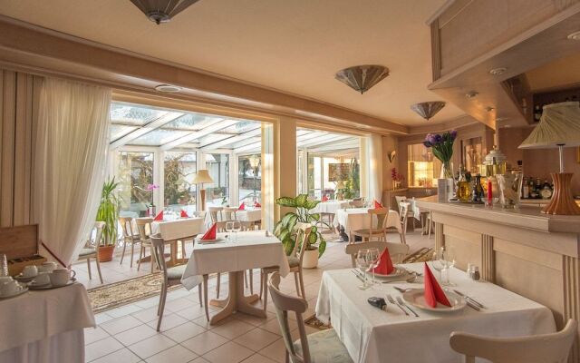 Ambiente Hotel & Restaurant