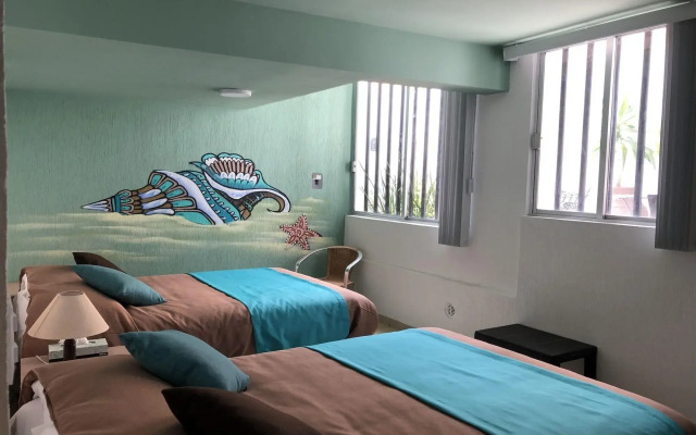 FRIDA. Suites & Lounge