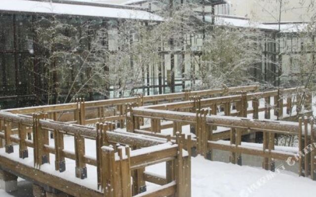 Chongqing Lvgong Resort Hotel