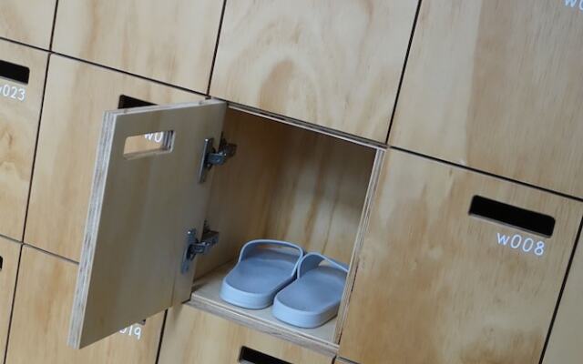 Cao Ji Book Inn Hostel