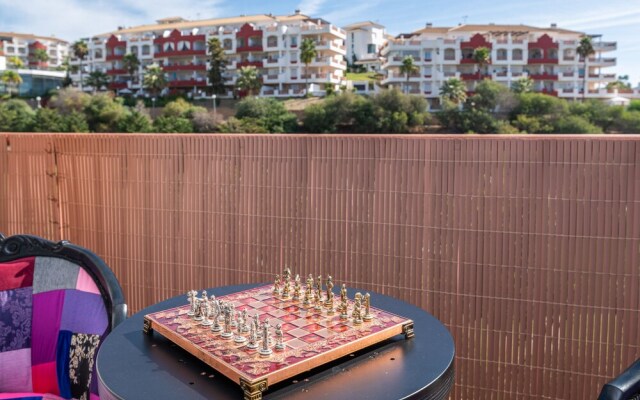 Riviera Village . Stunning 2BR Apartment in Front of Golf Courses