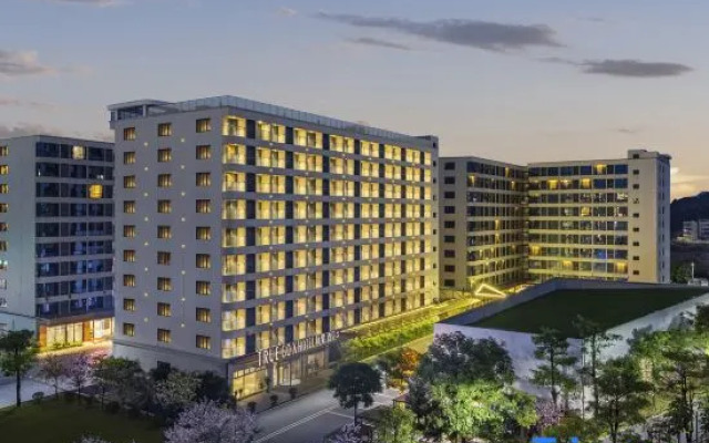 Qiuguo Hotel X(Guangzhou Baiyun International Airport T1 Branch)