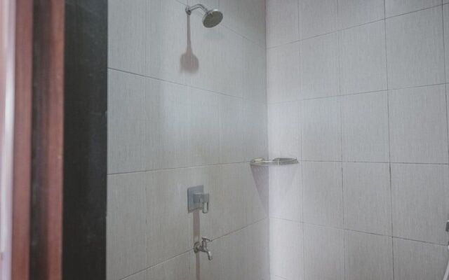 RedDoorz Syariah near Tugu Juang Jambi 2