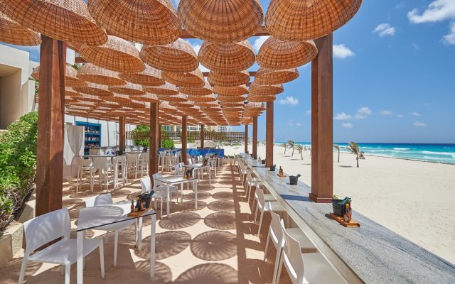 Live Aqua Beach Resort Cancún  - Adults Only - All Inclusive