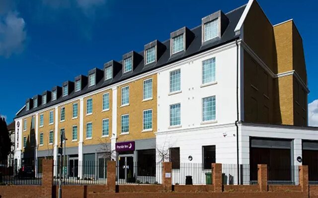 Premier Inn  Epsom Town Centre