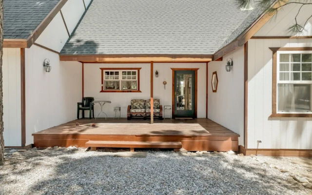 ONE Hundred Pines Ranch #2005