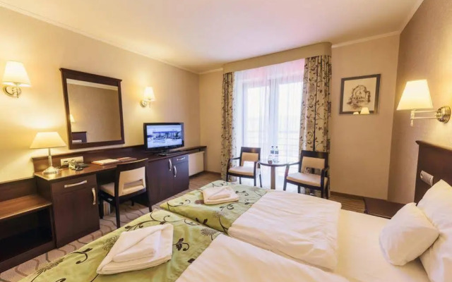 Malinowy Dwór Hotel Medical SPA