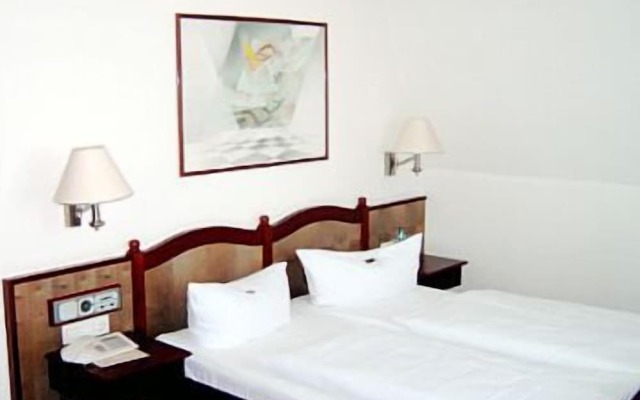 Hotel Villa Kipping – Central Station Dresden