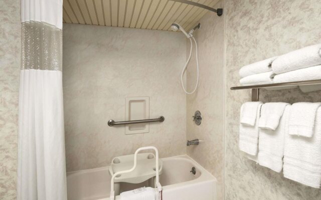 Space Coast Hotel -Titusville/Kennedy Space Center