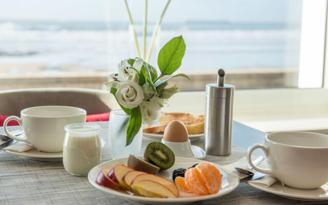 Hôtel & Spa Les Roches Noires