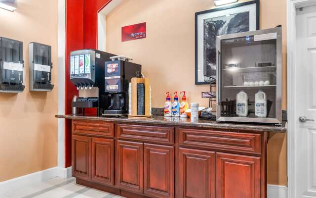 Best Western Plus Yosemite Way Station Motel